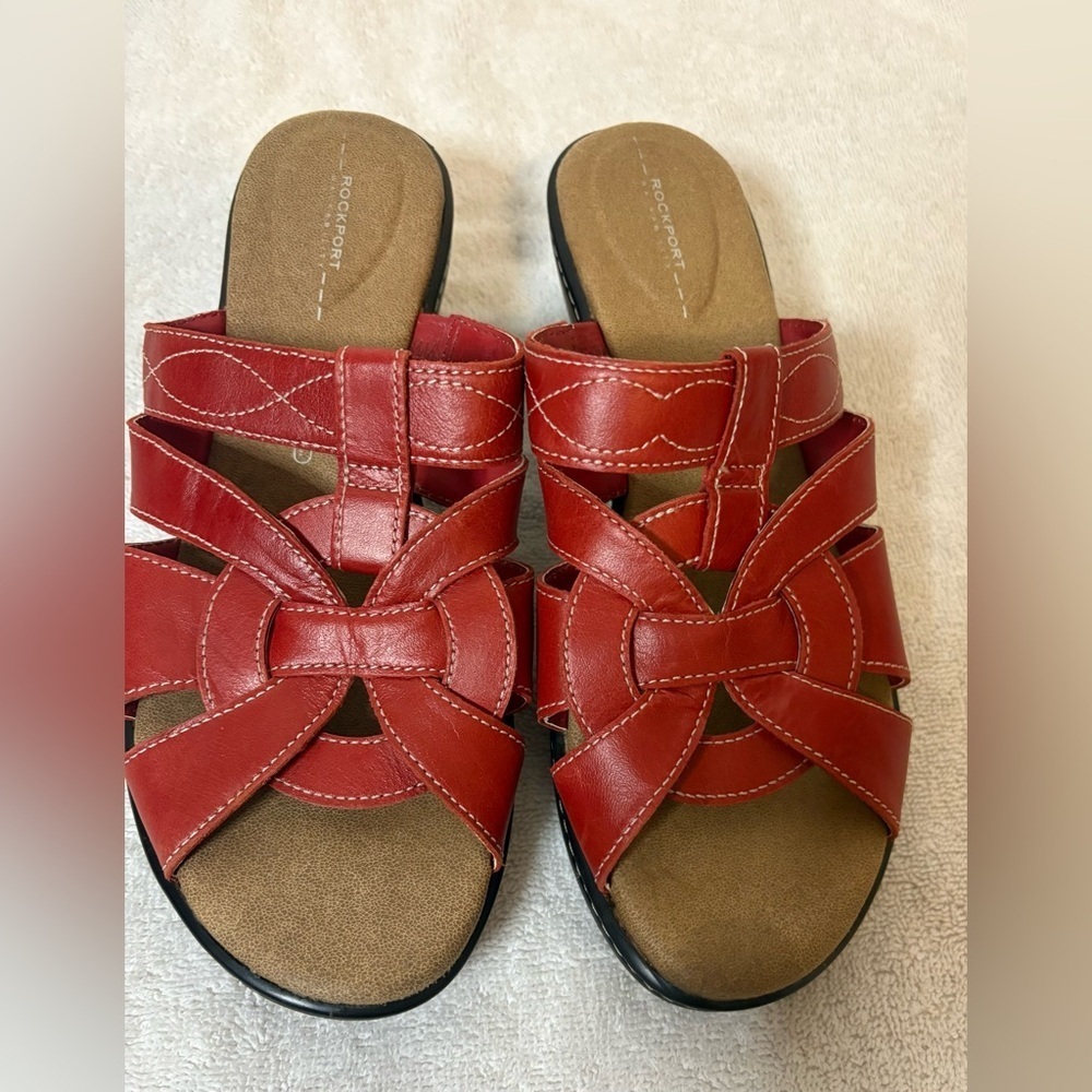 Rockport Walkability Leather Red Sandals Women’s Size 6 slip on cushioned heel